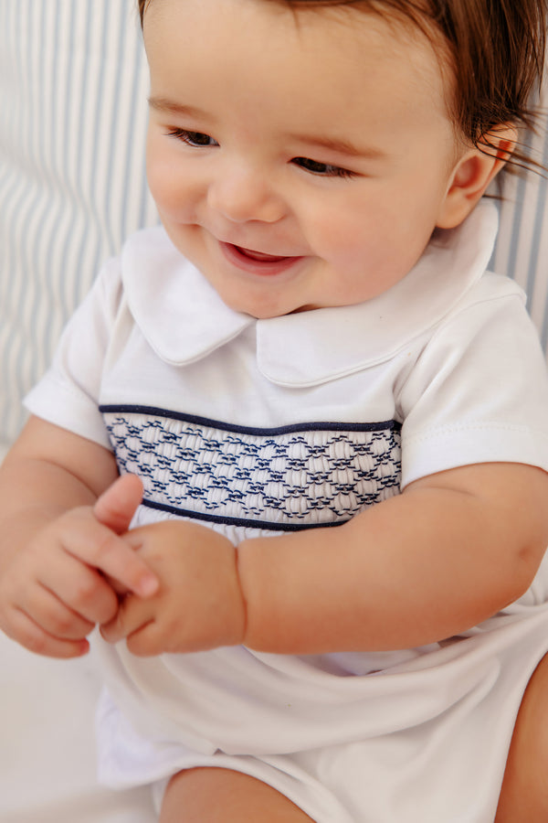 Short Sleeve Banbury Bubble - Worth Avenue White with Nantucket Navy Smocking