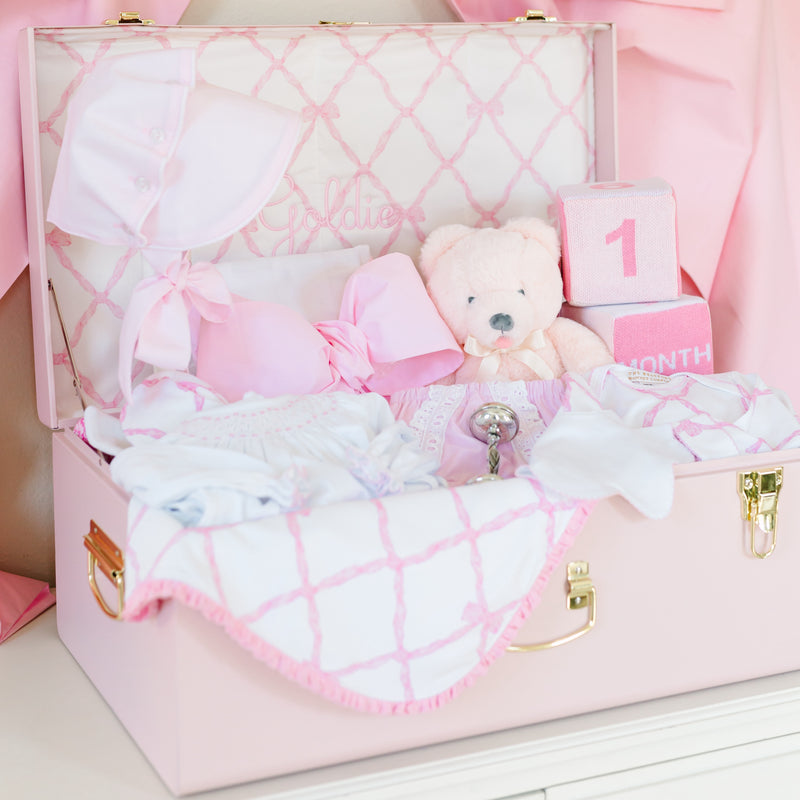 T.B.B.C. x Petite Keep Keepsake Trunk - Belle Meade Bow