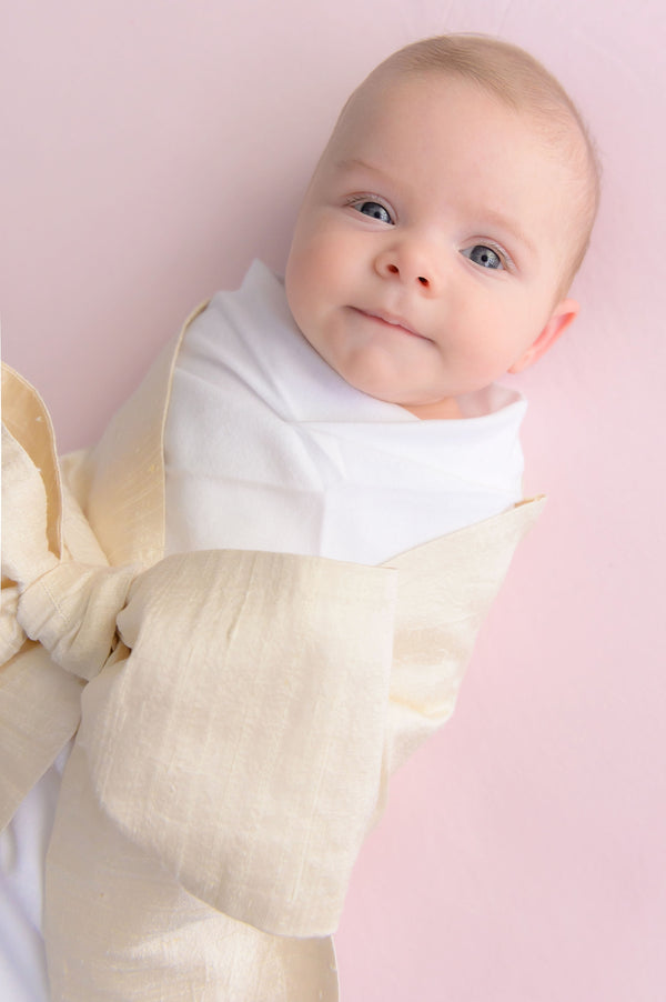 Bow Swaddle ® - Pearl Strand Silk